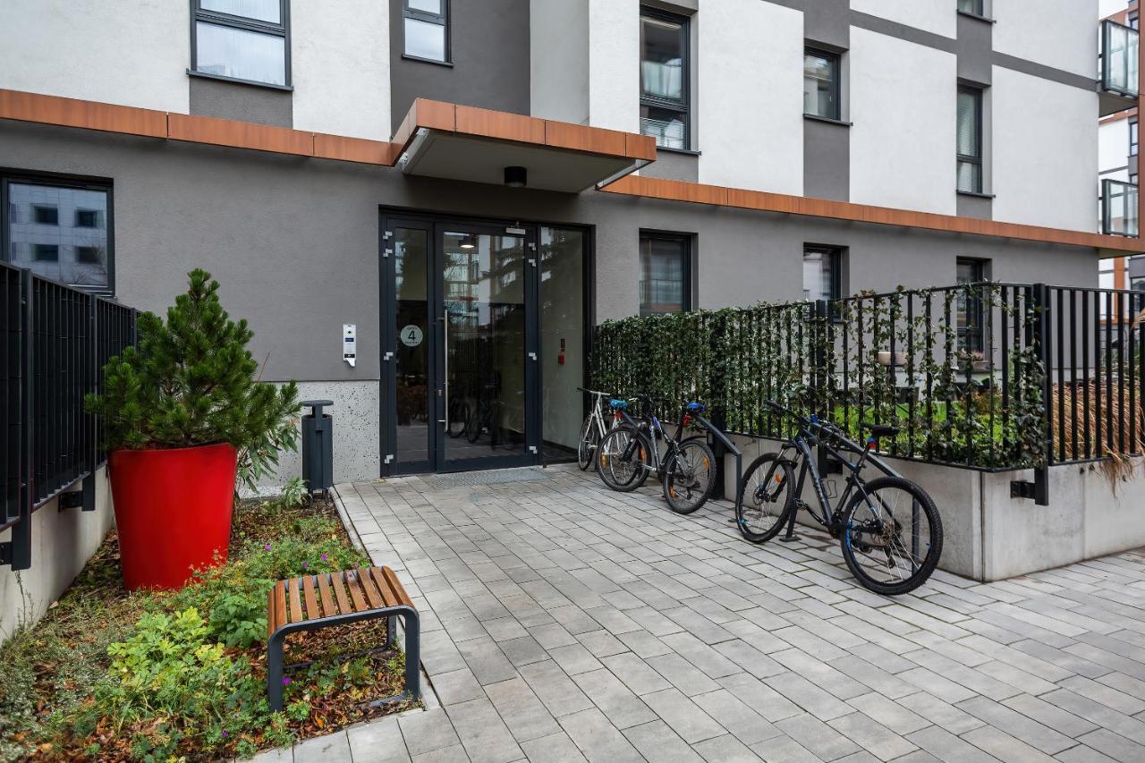 Apartments Konstruktorska By Renters Prestige วอร์ซอ ภายนอก รูปภาพ